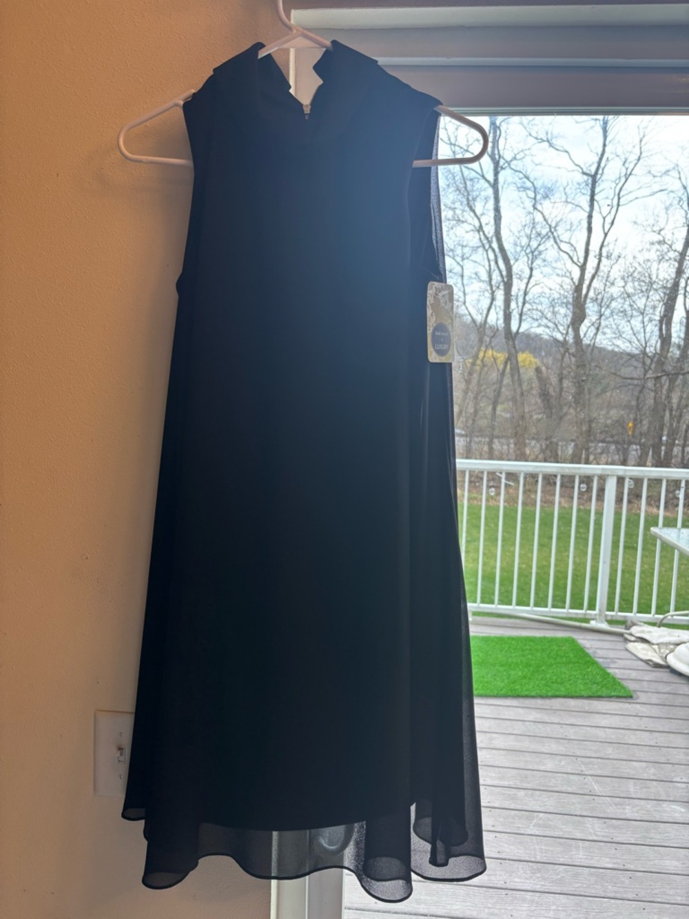 Vince Camuto Black Sleeveless Midi Dress (4)